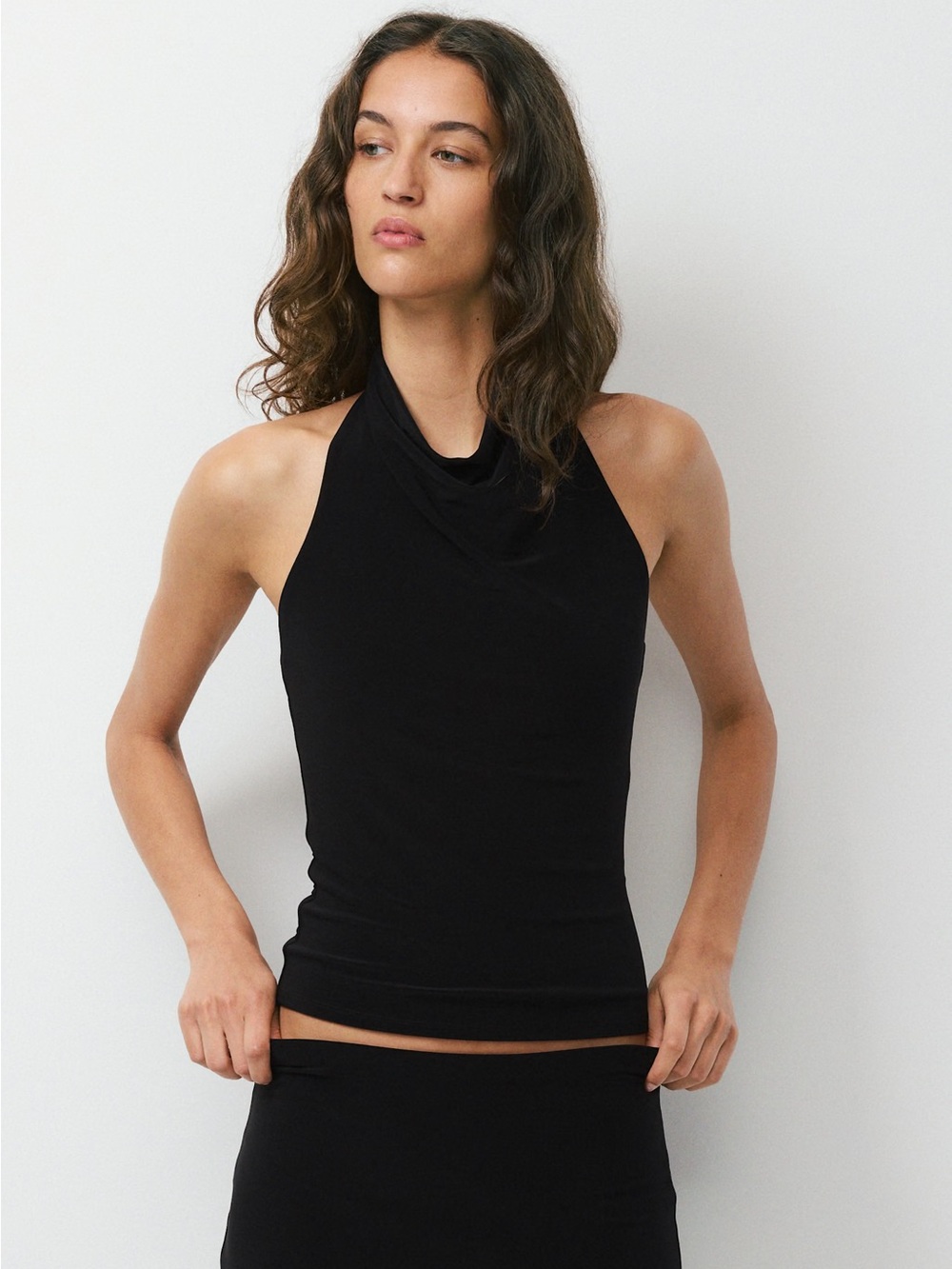 Wilfred Aritzia Smooth Matter™ Tower Halter Top size Small